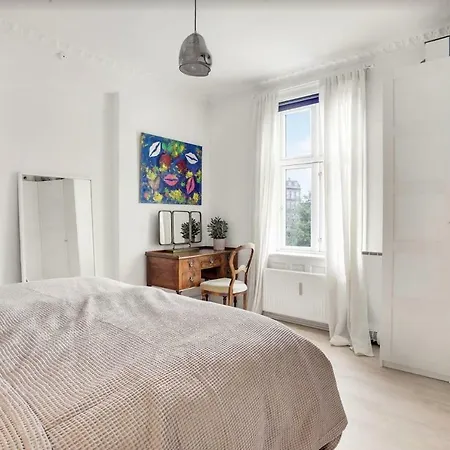 Apartment Spacious And Stylish By The Lakes Kopenhagen